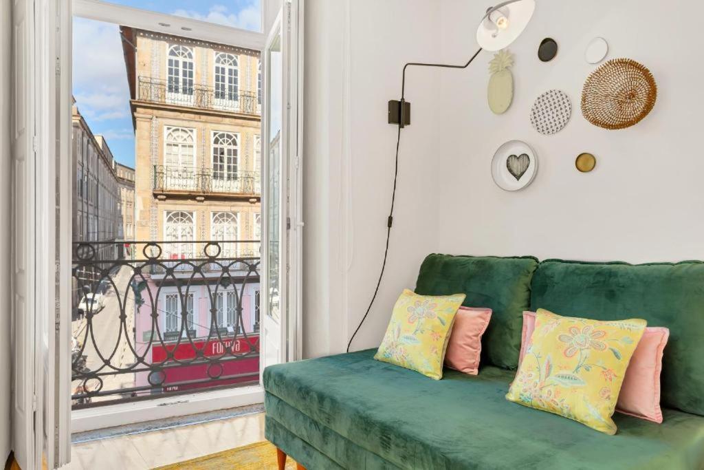 Host Wise - Lovely Shinny Flats With Balcony - Clerigos