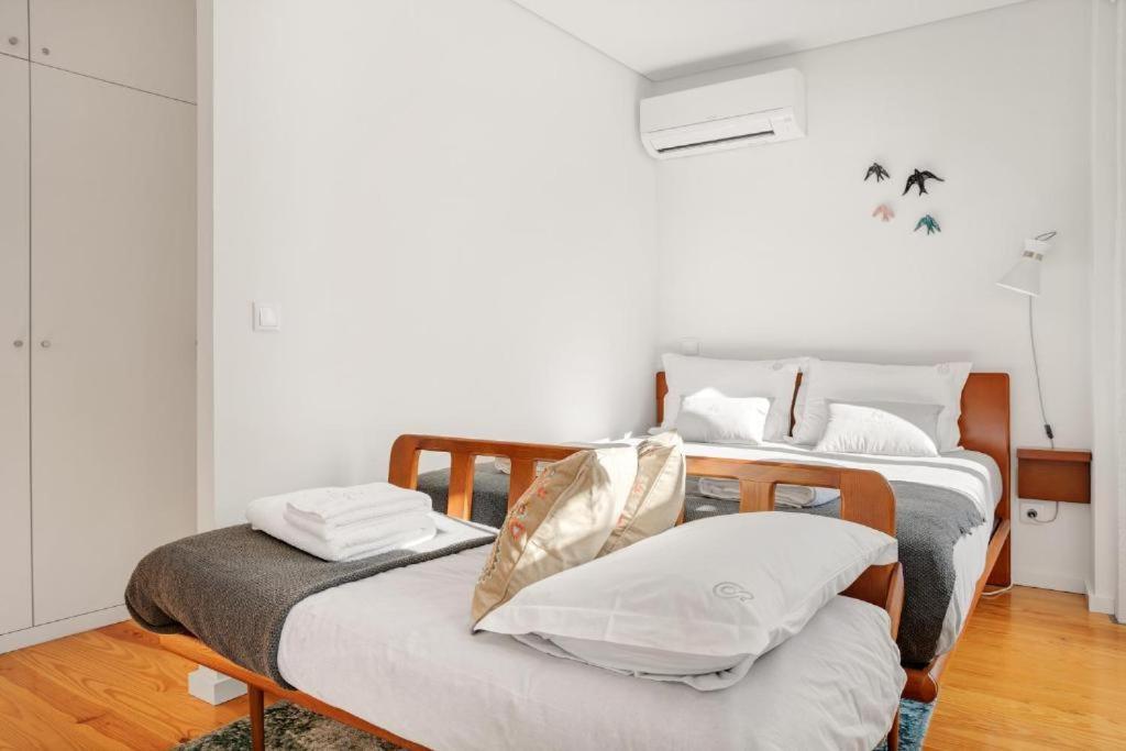 Apartment Host Wise - Lovely Shinny Flats With Balcony - Clerigos *